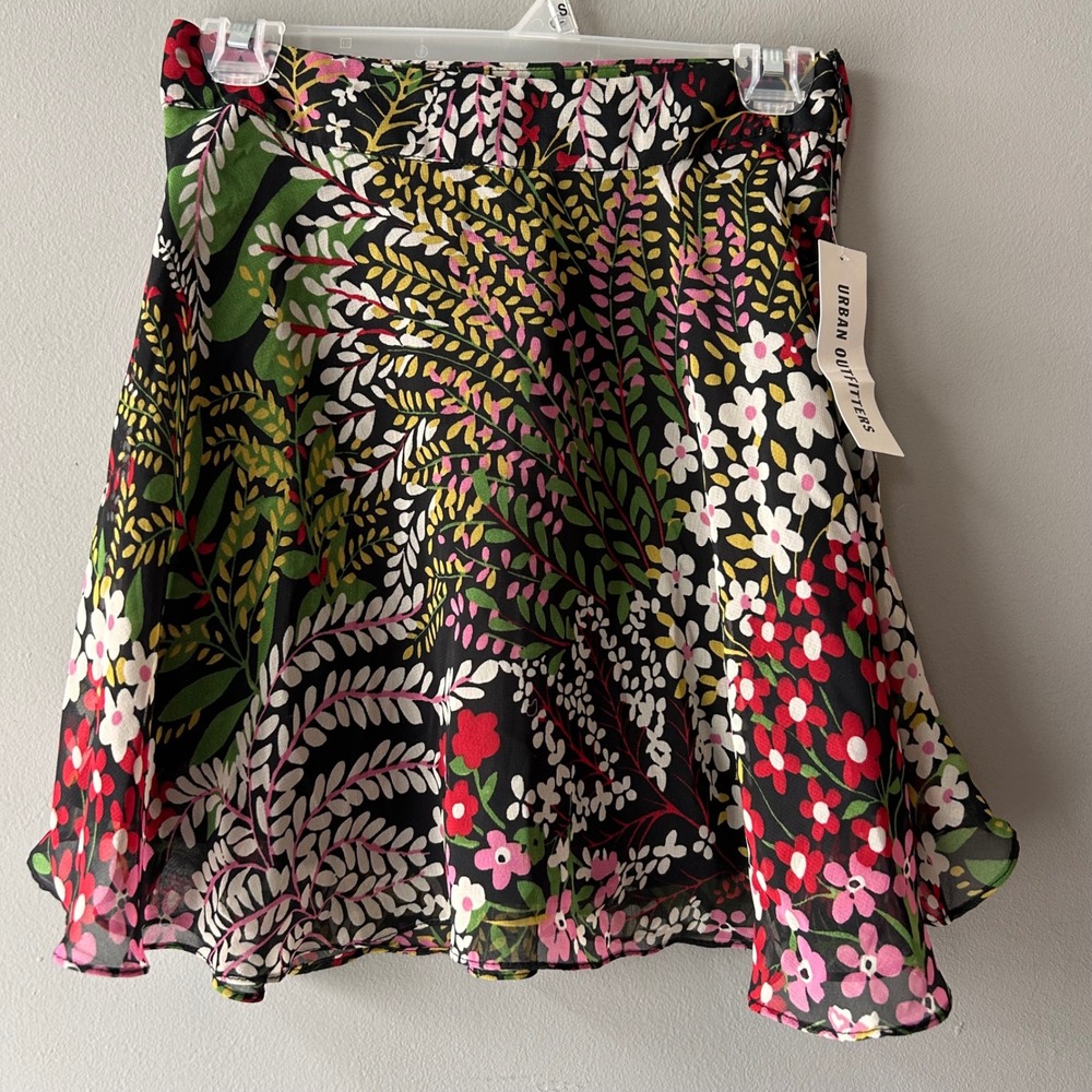Urban Outfitters Floral Print Mini Skirt Black Pink Red Green Flowy New With Tag